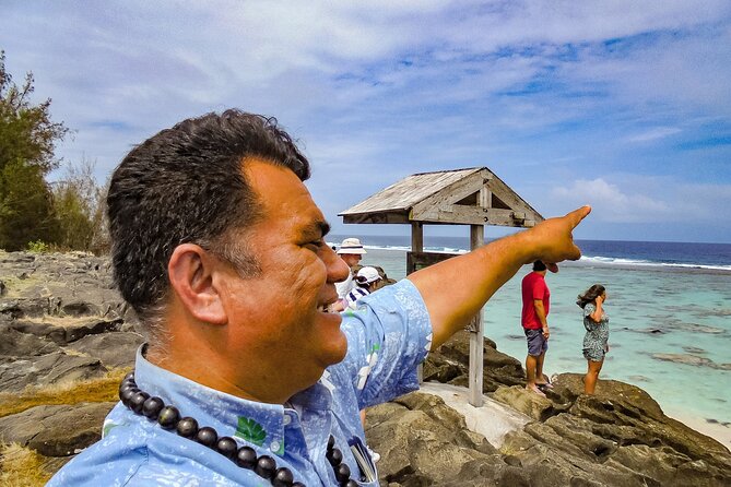 3-Hour Rarotonga Island Discovery Tour - Local guides give the drive its character