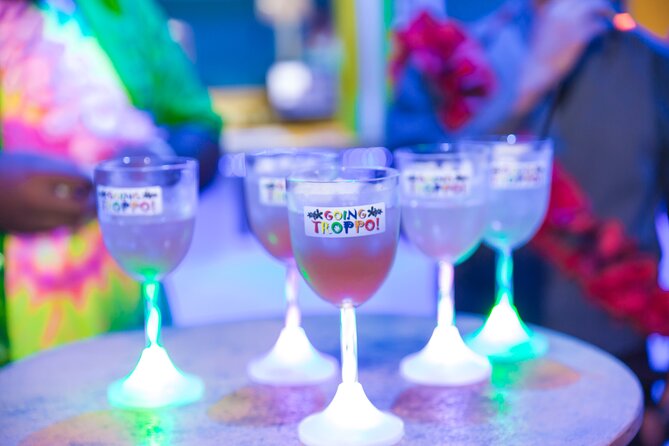 4-Hour Rarotonga Going Troppo Nightlife Tour - The final stop can turn a four-hour outing into a late night
