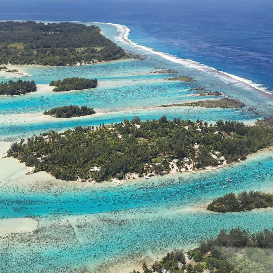 Bora-Bora 30 minutes private flight in light aircraft - Practical booking advice