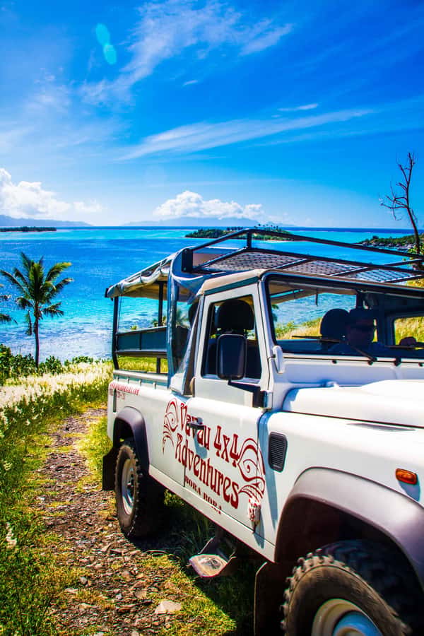 Bora Bora: 4x4 Safari with Snorkelling Combo Tour - The final island circuit and local stops