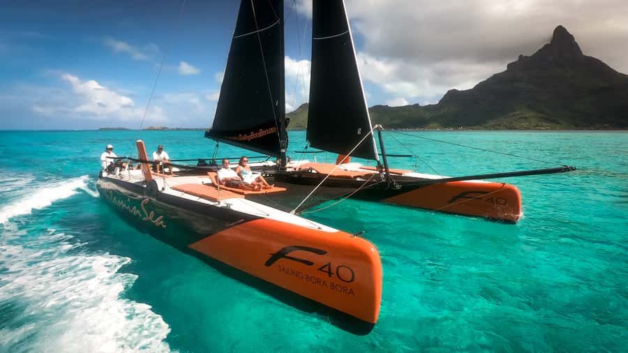 Bora Bora: Half Day Catamaran Sailing & Snorkelling - Snorkeling at the coral garden