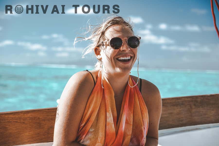Bora Bora: Private Sunset cruise on the lagoon - Meeting at the hotel pier
