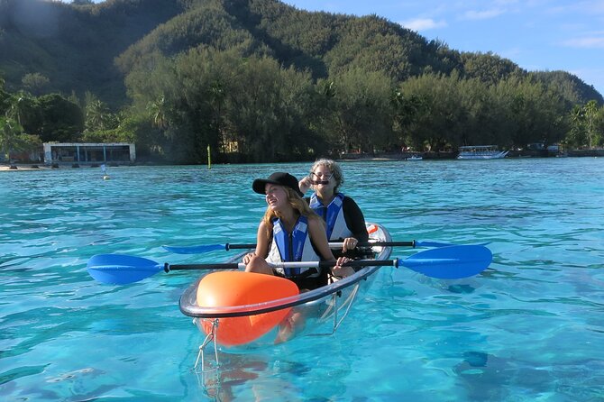 Eco guided excursion to the lagoon of Moorea in a transparent kayak Afternoon 2h - The snorkeling stop and the sandy motu