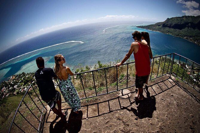 Enjoy Moorea Private day tour - A private beach lunch breaks up the sightseeing