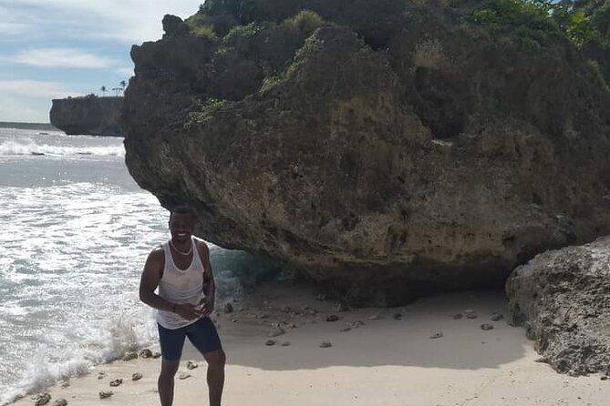 Exclusive Tour of Tongatapu - A full circuit of Tongatapu for $145