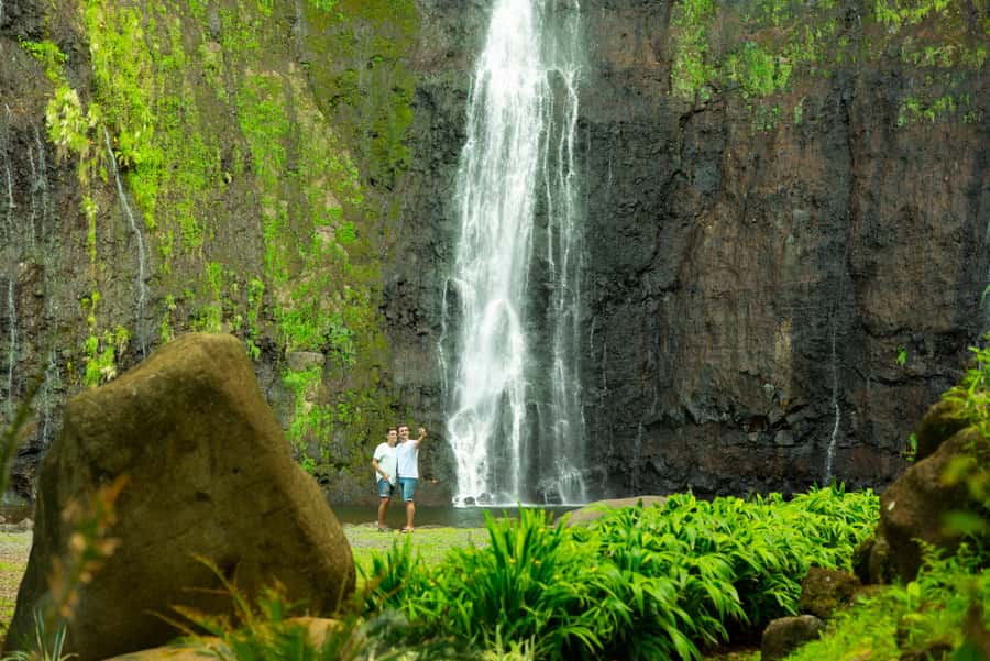 From Papeete: Tahiti Highlights Full-Day Private Tour - Taharuu Beach shows Tahiti’s rougher coast