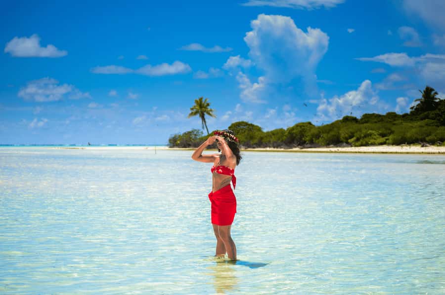 From Tahiti: Tetiaroa Island Tour by Sailing Catamaran - The return trip, fruit salad, and punch