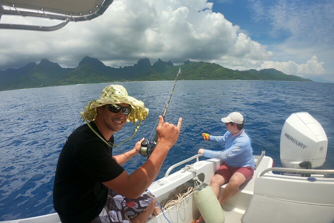 Half-day Big Fishing in Moorea on shared tour - Fishing with Matahi and the Moorea team
