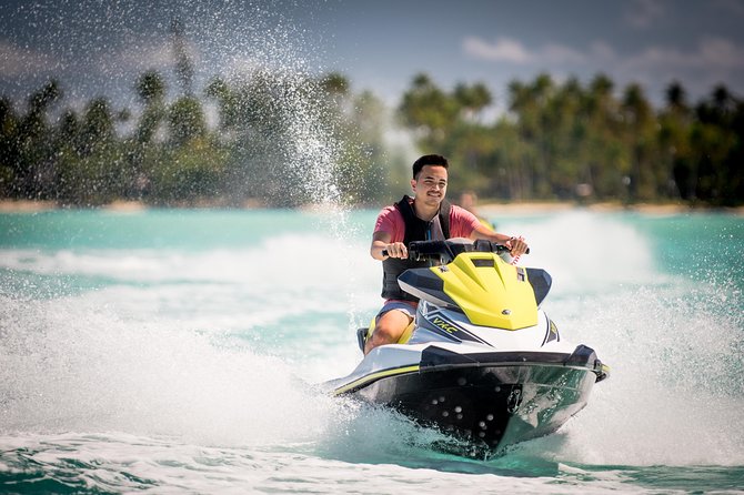 Island jet tour - Two people, one machine, and a planned driver change