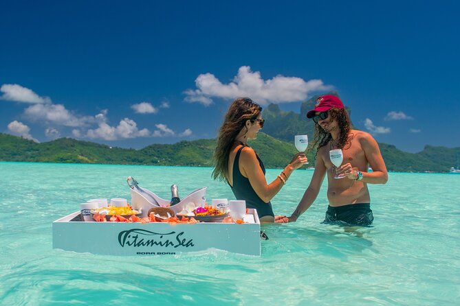 LUXURY PRIVATE Catamaran Bora Bora : Full-Day Trip - The crew makes the difference