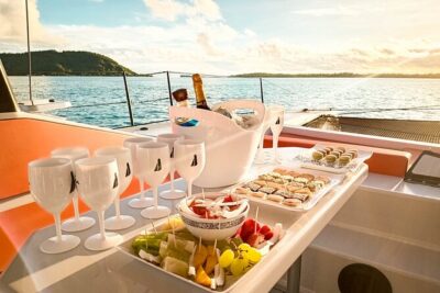 LUXURY PRIVATE Catamaran Bora Bora : Half-Day Trip