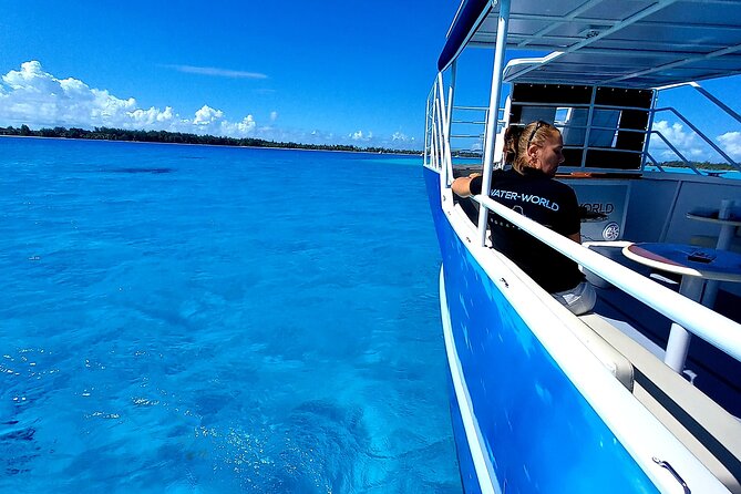 Magical Boat Tour with Underwater Cabin in Bora Bora! - Who will enjoy this most