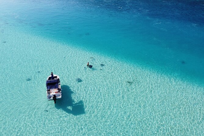 Mo'orea Half Day Private Tour with Snorkeling and Cruising the Lagoon - Cruising Moorea’s quieter west coast