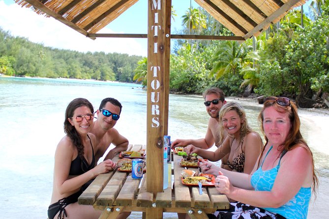 Moorea 6-Hour Snorkeling and Lunch Shared Tour - Coral gardens and the limits of the snorkeling