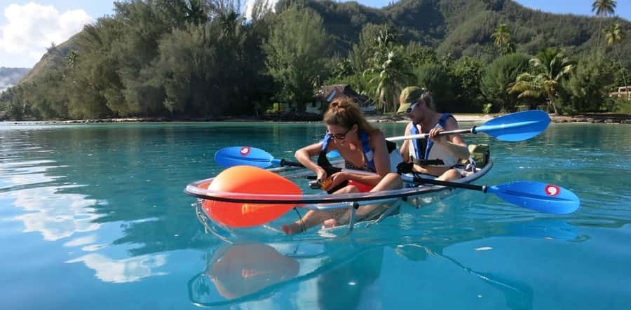 Moorea: Hauru Lagoon 3-hour Guided Kayak Tour with Snack - Why the clear-bottom kayak matters on Moorea’s lagoon