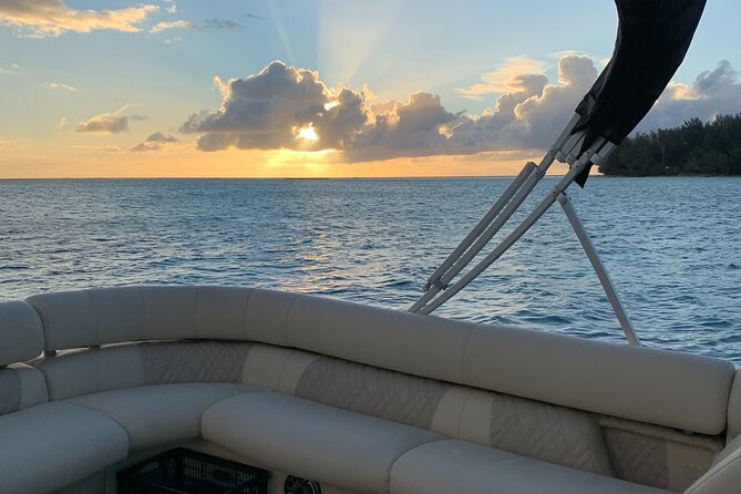 Moorea Sunset Boat Tour - Why this two-hour cruise works so well at sunset