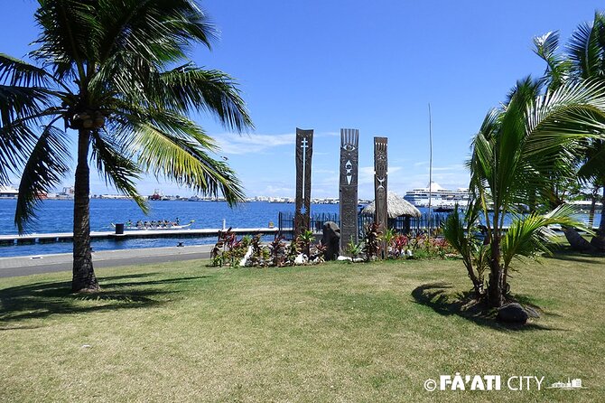Papeete Walking Tour - Tahiti - Churches, gardens, and the parts between the stops