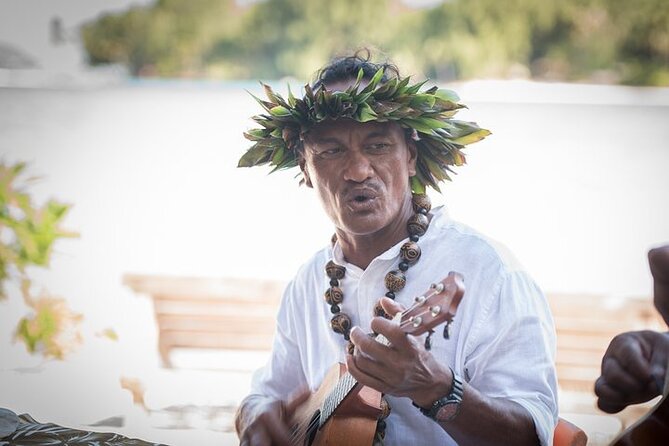 Private Bora Bora Lagoon Experience - Why a private Bora Bora cruise changes the day