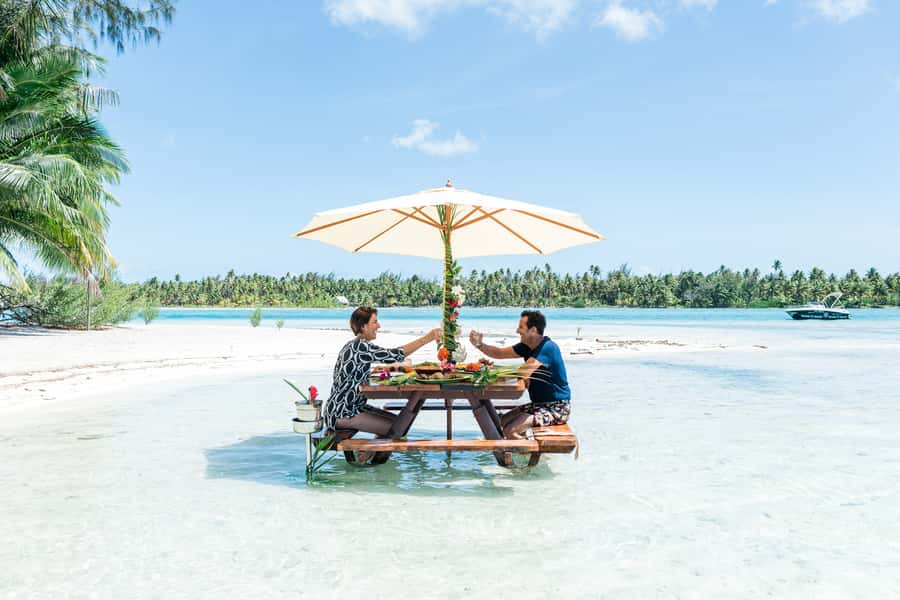 Private Bora Bora Lagoon Snorkel Cruise with BBQ Picnic - Coral Gardens and Several Snorkel Sessions