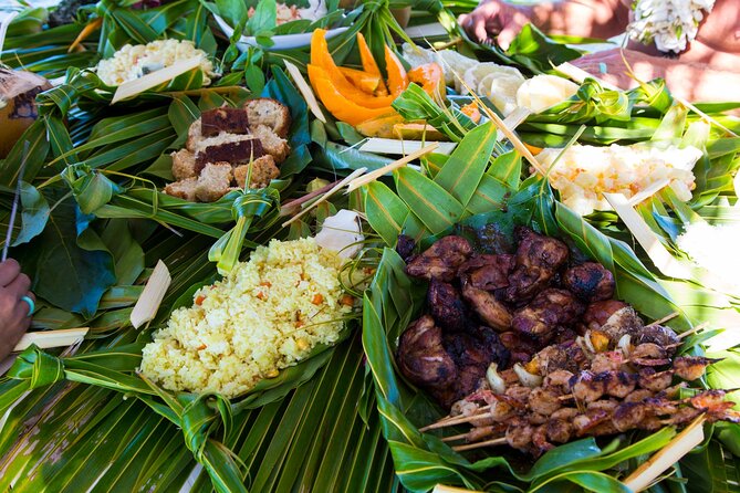 Private Bora Bora Lagoon & Water Lunch Experience - The private motu lunch is the centerpiece