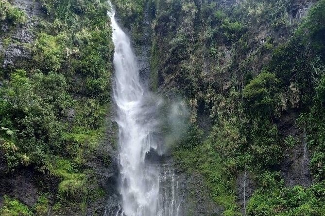 Private Full Day Tour of Tahiti - Faarumai Waterfalls bring the route back to Tahiti Nui