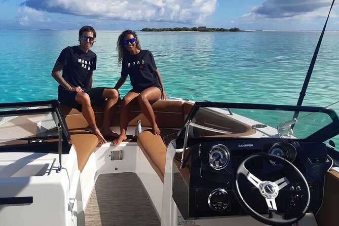 Private lagoon tour (rays, sharks, turtles) by boat in Moorea - What the guide adds to the day