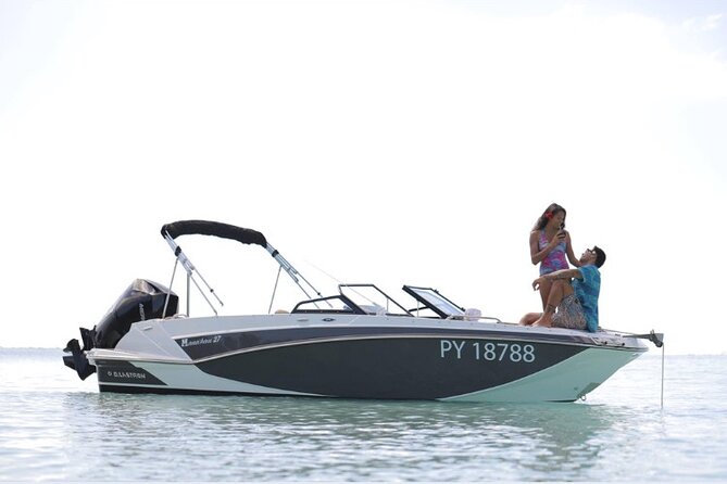 Private lagoon tour (rays, sharks, turtles) by boat in Moorea - Who should book this Moorea lagoon tour?