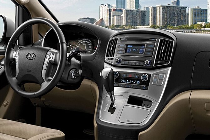 Private Transfer Tahiti Airport PPT to Papeete Urban Area by Van - What the vehicle is really like