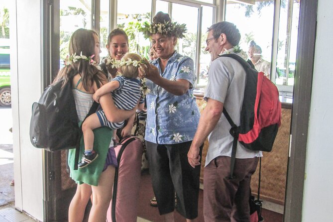Rarotonga International Arrivals Seat in Coach Transfer - Why the Small Details Matter After a Flight