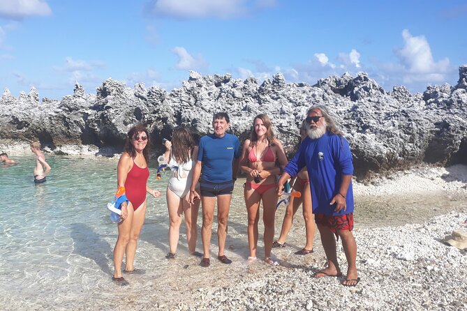 Reef island private tour - Lunch, aperitif, and a glimpse of Paumotu craft