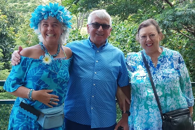 Scenic Shopping Tour from cruise ship - Maharepa, pearls, pareos, and souvenir time