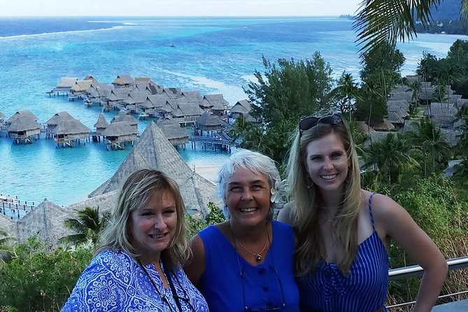 Scenic Shopping Tour from cruise ship - Toatea Lookout and the north-eastern coast