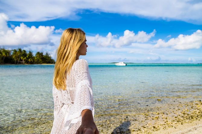 Shared - Introduction to wine - Bora Bora Wine Tastings - A lagoon view with a restaurant setting