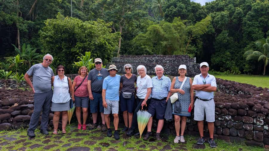 Tahiti Classical Coastal Full Day Private Tour - Who should book this Tahiti tour?