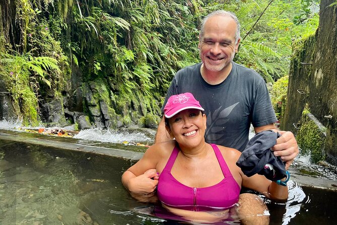 Tahiti excursion adventure circuit MTB MTB E-Bike private valley - The descent and the cold-water stop