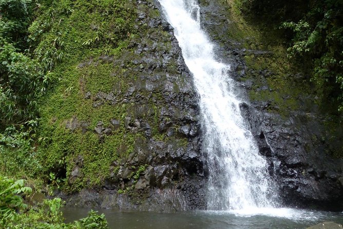 Tahiti: Full Day Tour of the Island - Taravao lunch and the turn toward the peninsula