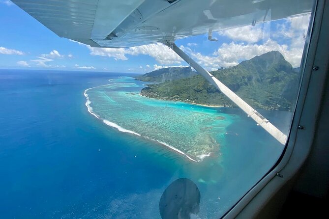 Tahiti: Full Day Tour with Private Flight EN Cessna (Moorea & Tahiti) - Pointe Vénus and the black sand shore