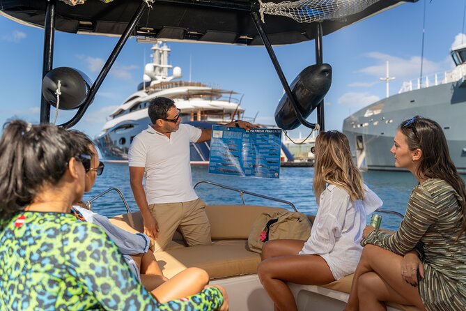 Tahiti Lagoon Snorkeling and Lunch Boat Tour (6 pax max) - Clear water at the Papa Whiskey aquarium