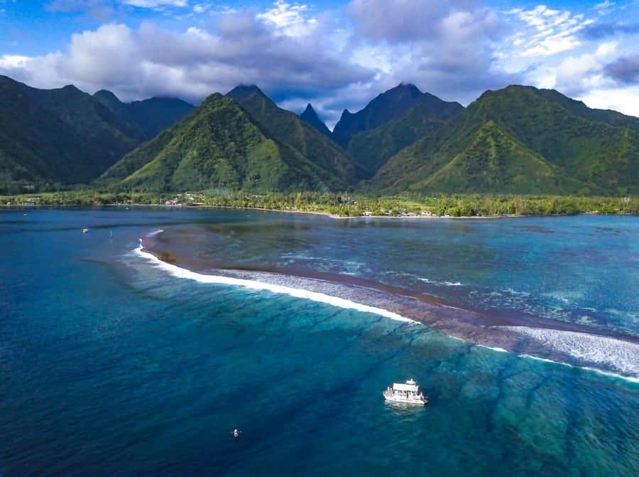 Tahiti: Teahupoo Wave Watching Tour - Reaching the Channel and the Surfing Break