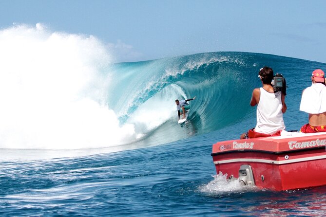 Taxi Boat to Watch the Teahupoo International Surfing Competition - Watching from inside or from the rooftop