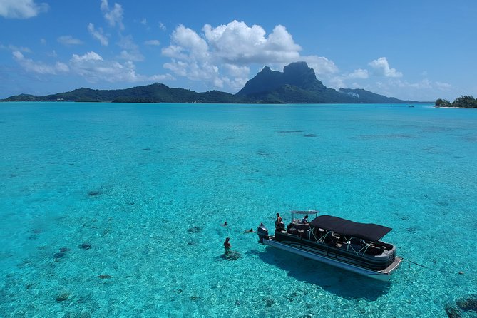 Toa Boat Bora Bora Private Lagoon tour with Lunch on Entertainer Bar Boat - Why a private boat changes the Bora Bora day