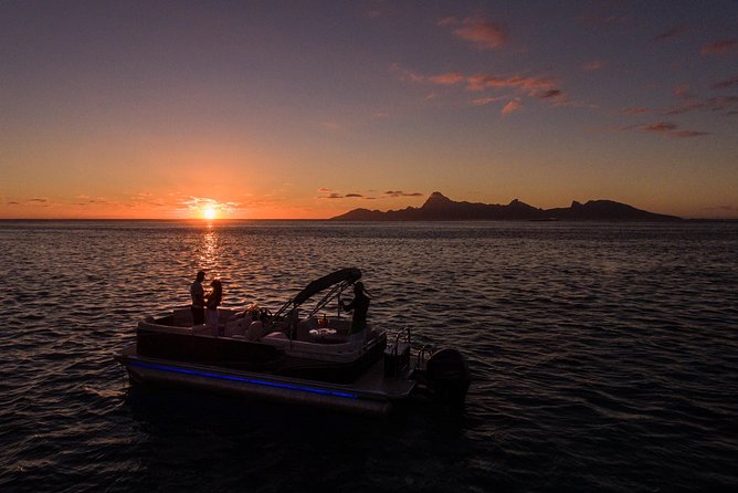 Toa Boat Bora Bora Private Sunset On Majestic Pontoon Boat - The views are the main event