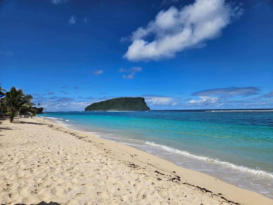 Upolu: Private Tour - Beach, Waterfall & Ocean Trench - Le Mafa Pass gives you Upolu from above